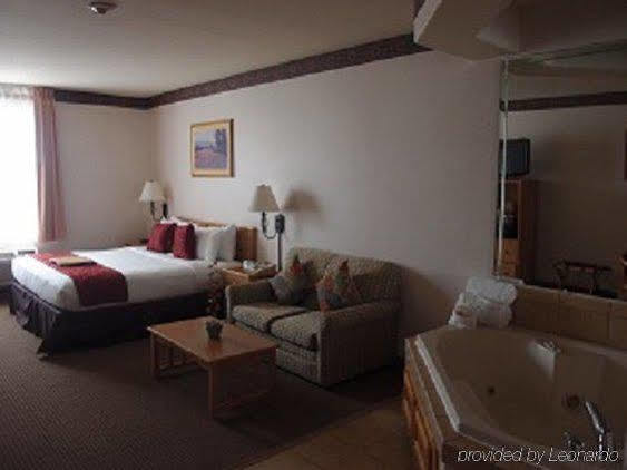 The Inn At Rolling Hills Casino & Resort Corning Εξωτερικό φωτογραφία